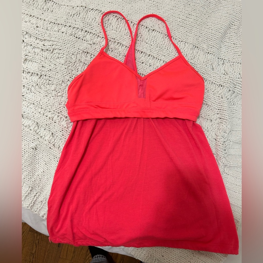 Alo Yoga Shirt